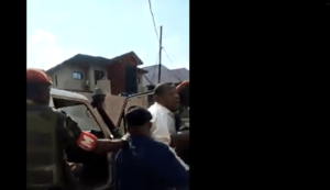 Lambert Mende interpellé