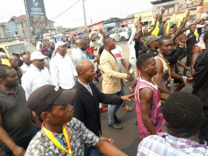 manifestants police militants lamuka sources martin fayulu
