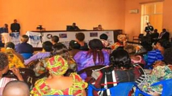 Kasaï-central Le gouverneur lance un forum des femmes sur le leadership sociopolitique à Kananga