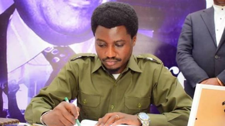 Constant_Mutamba_Jeune