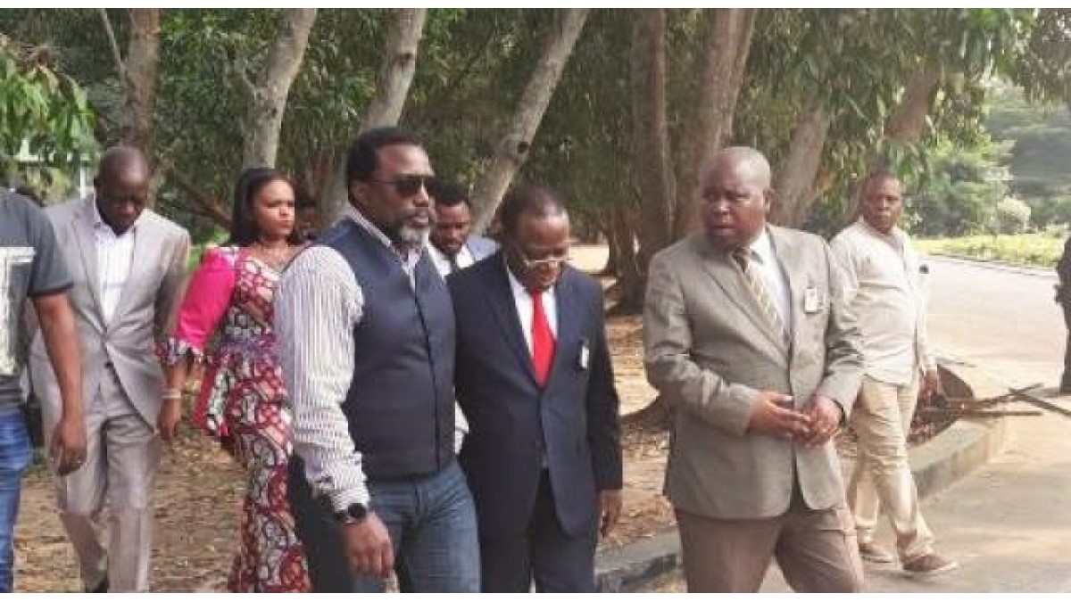 kabila_en_compagnie_de_bahati_jpg_640_350_1