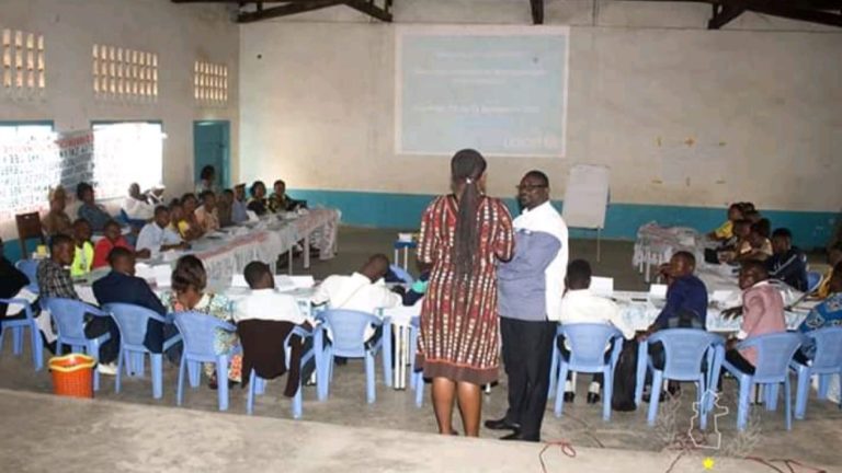 lutte contre le sida all in kasaï central jeunes lutte