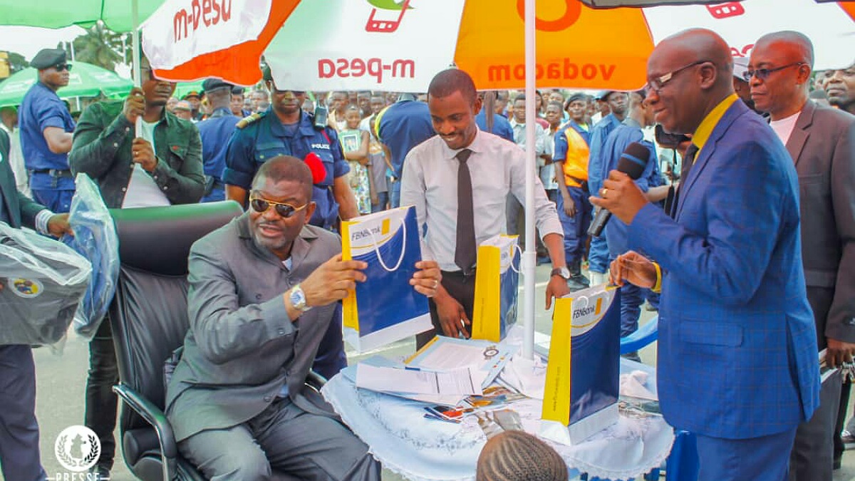 Martin Kabuya a sponsorisé l'ouverture de 10 comptes bancaires