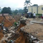 kinshasa Erosion sur la route de kimwenza