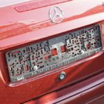 voiture sans plaque d'immatriculation