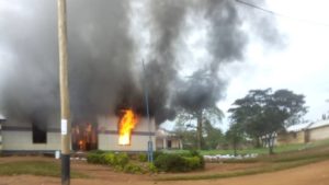 Attaque de la base de OMS à Biakato EBOLA