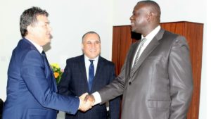 Augustin Kibasa et la délégation tunisienne