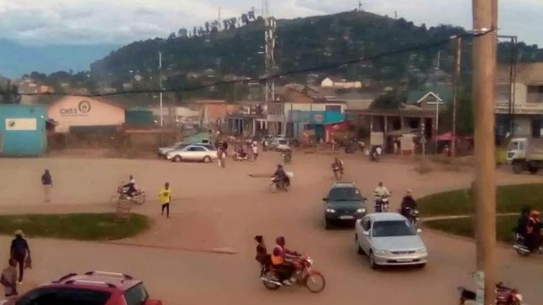 BENI les activités reprennent timidement