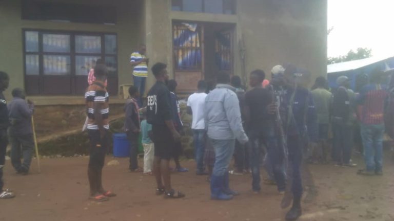 Beni deux présumés adf