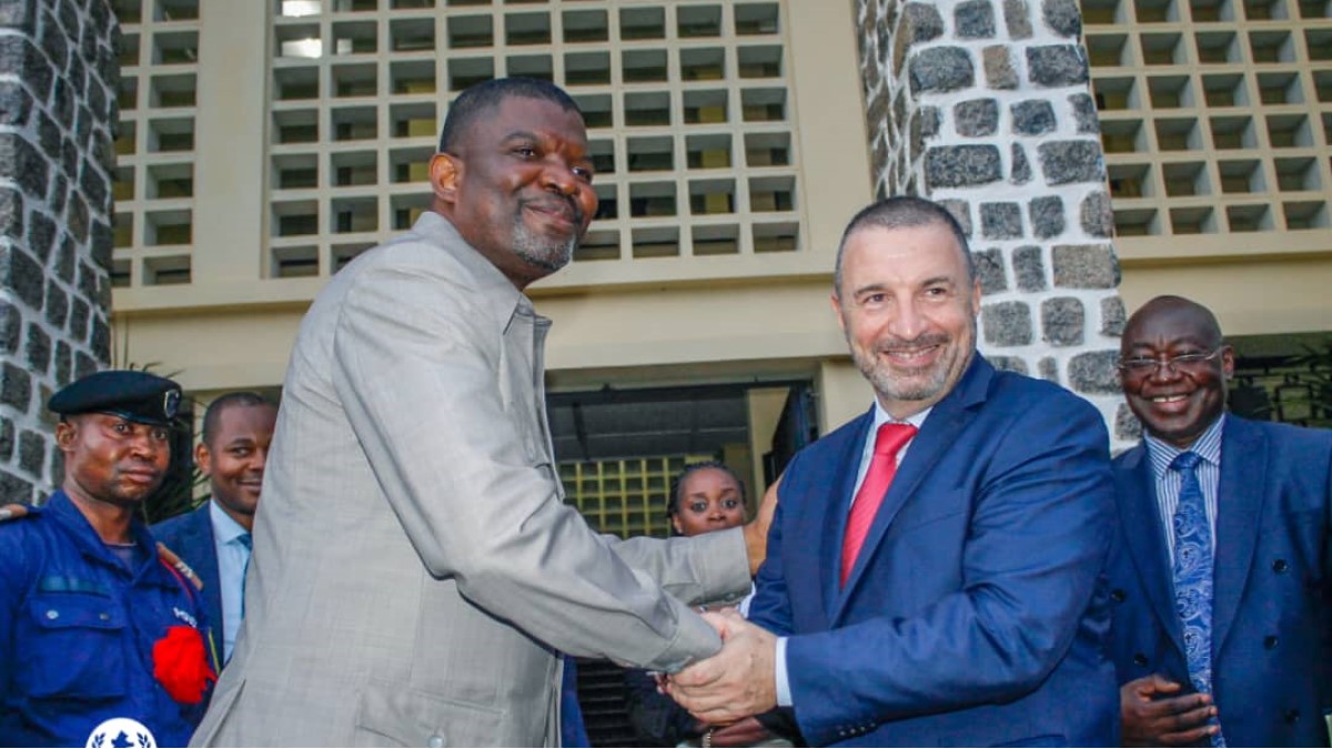 Kasaï Central Gouverneur gouvernement central