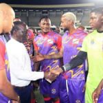 Sylvestre Ilunga et les joueurs de léopards