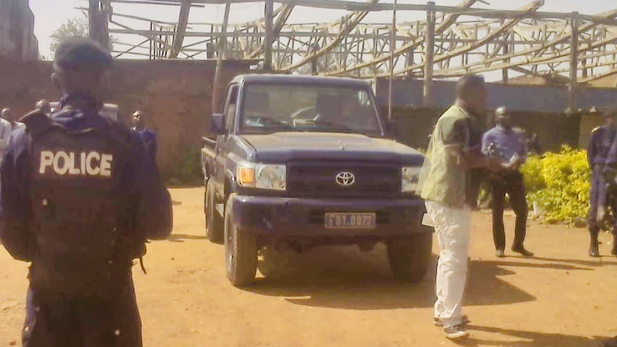 Beni : la police dotée de 5 Toyota Land Cruiser pour faciliter sa mobilité dans la protection des civils
