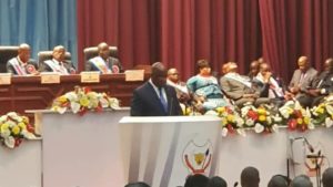 Felix tshikedi devant le congrès
