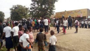 un directeur de l'école primaire et son voisin enlevés à Binza