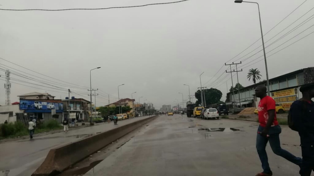 un policier détraqué mental tue deux de ses collègues à kinshasa
