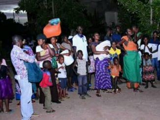 Plusieurs familles des réfugiés venus de l'Angola passent nuit à la belle Mbuji mayi