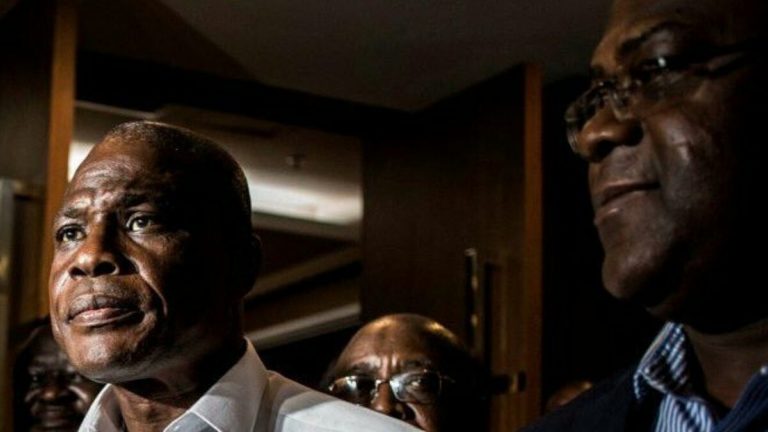 Tshisekedi tacle Fayulu