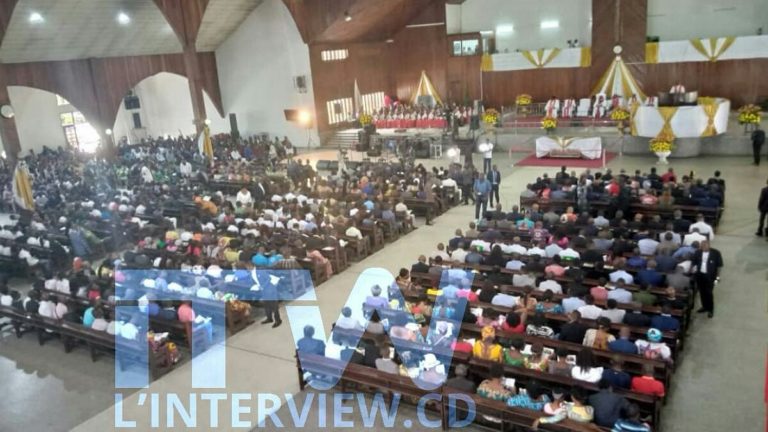 la messe d'action de grâce de l'assassinat