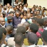 les étudiants de l'IFASIC en colère