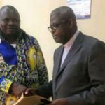 Abbé Donatien NShole et Lisanga Bonganga