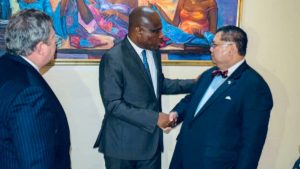 Martin Fayulu a échangé avec Peter Pham
