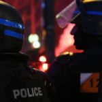 Police France combatant