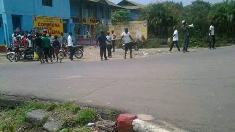 maison communale de ngaliema