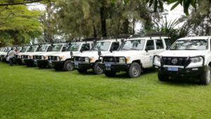 12 Jeeps remises aux services publics et privés œuvrant dans le secteur agricole au Nord-Kivu