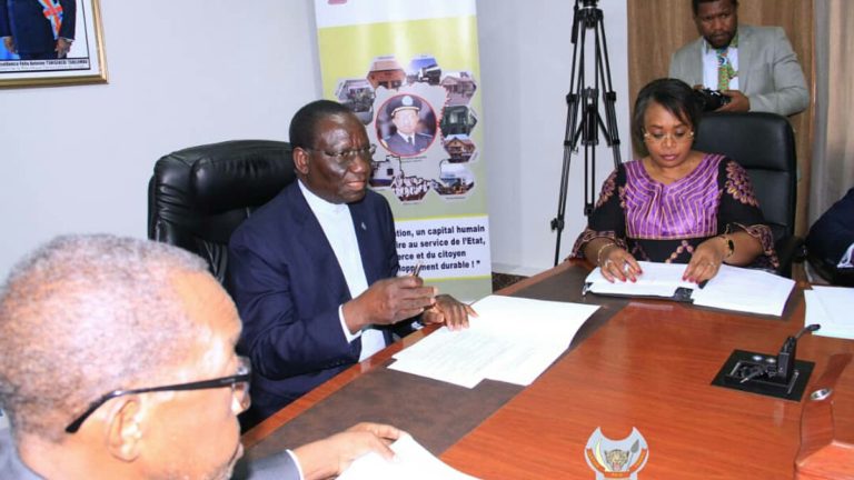 Ilunga Ilunkamba entame la campagne de mobilisation des recettes par la sensibilisation à la DGDA