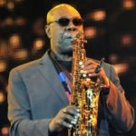 Manu-Dibango-meurt coronavirus