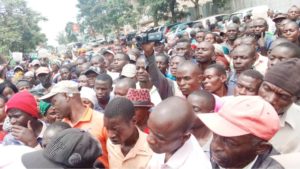 Sud-Kivu Suite à la barrière érigée sur la RN5,