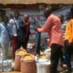 Don des vivres et non vivres aux retournés d'Angola