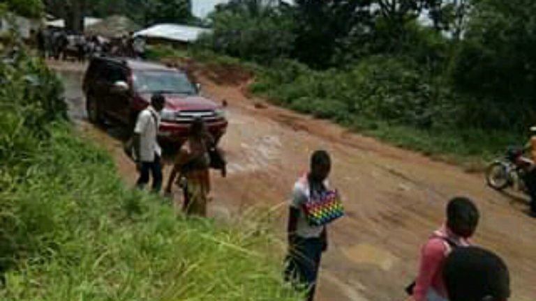 la société civile appelle les autorités à décréter la courtoisie routière