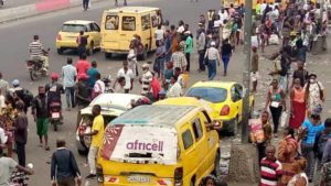 port de masque à Kinshasa