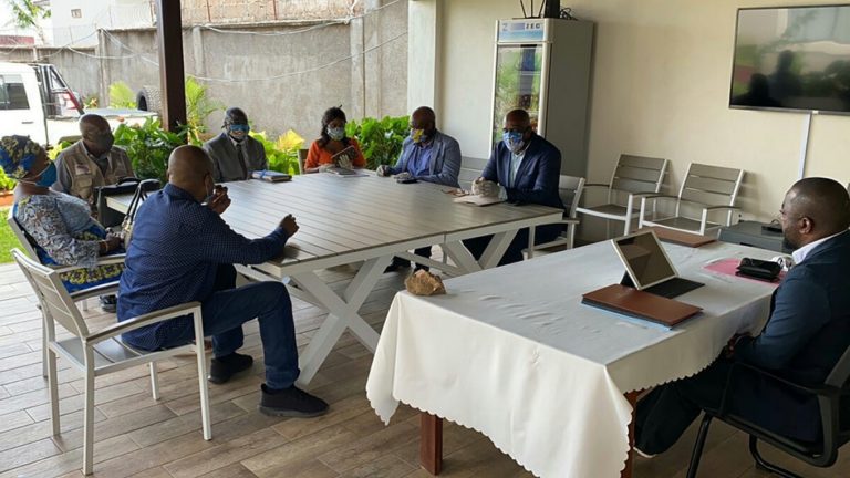 à Tanganyika : La délégation du gouvernement apporte l'assistance aux sinistrés