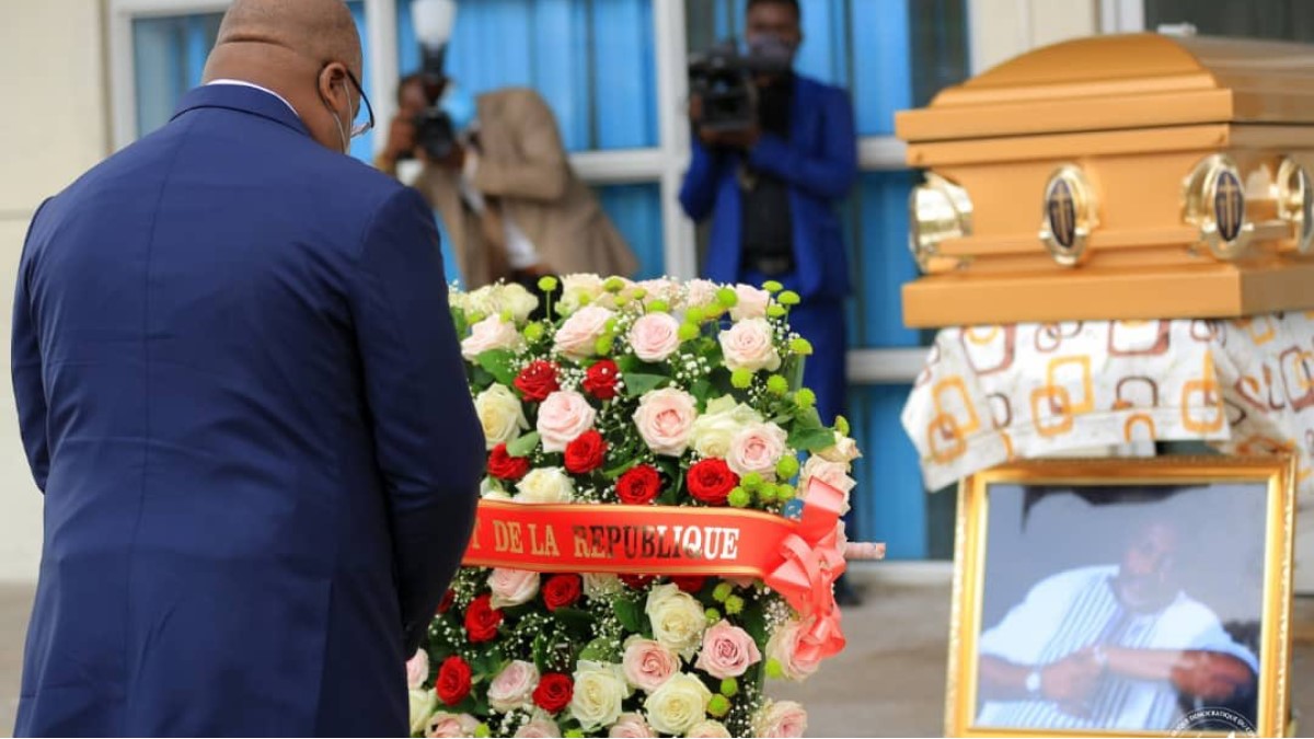RDC : Le Chef de l’Etat rend un dernier hommage à son Directeur adjoint de la communication