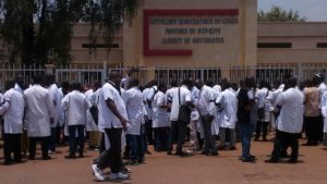 Sud-Kivu : Les infirmiers réclament le paiement de leurs salaires