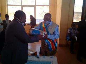 L'UNICEF remet 16000 masques et 10735 livrets aux écoliers de Butembo