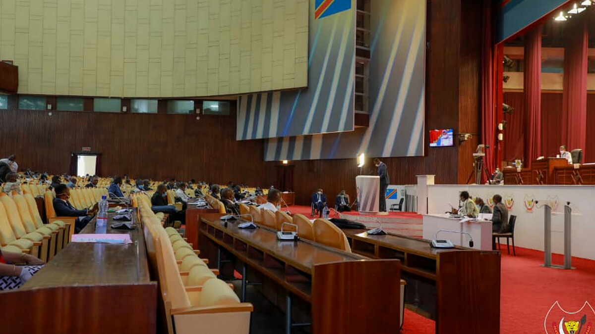 RDC – Assemblée nationale : les députés du FCC suspendent l’examen de propositions de lois Minaku et Sakata