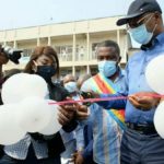 Gentiny Ngobila inaugure le marché provisoire d'Itaga
