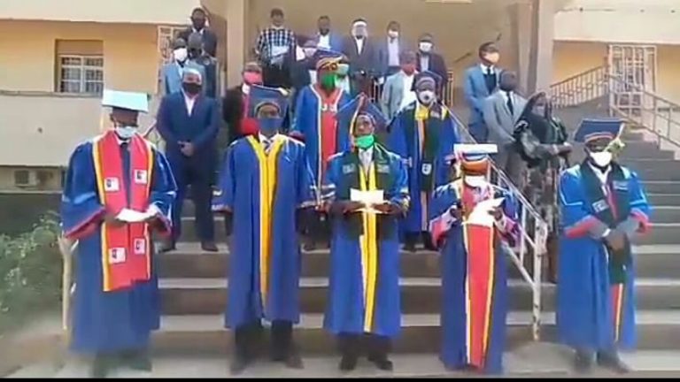 les professeurs de l'UNILU