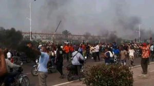 millitants udps au palais du peuple