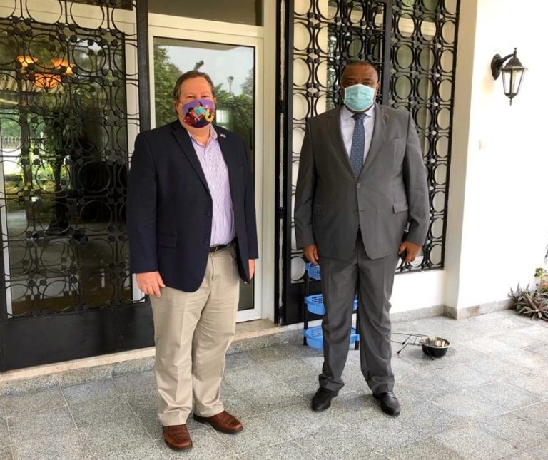 Mike Hammer et Jean Pierre Bemba