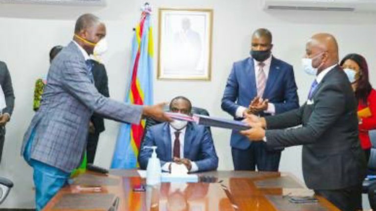 l'ARCA et la DGDA ont signé un protocole d'accord de collaboration