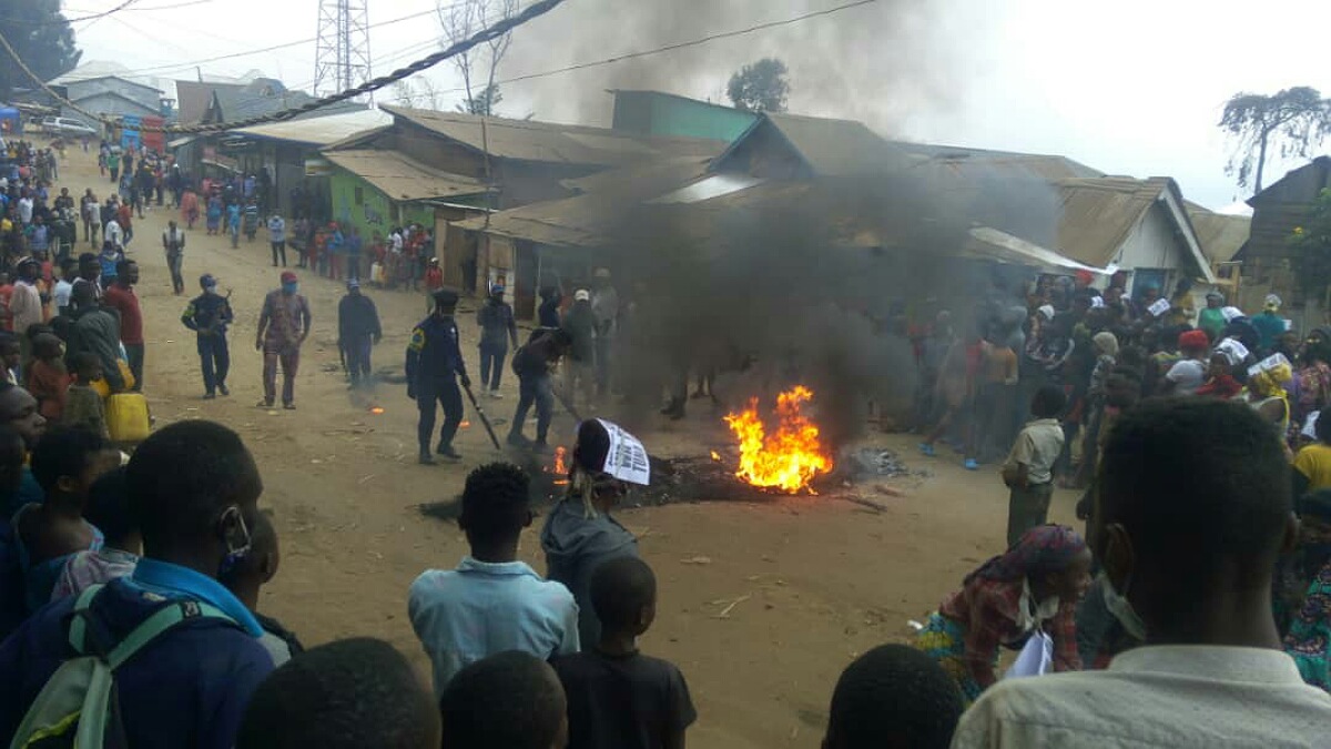 Bukavu : 876 sinistrés de l’incendie de Funu ont manifesté leur colère suite à leur abandon par les autorités