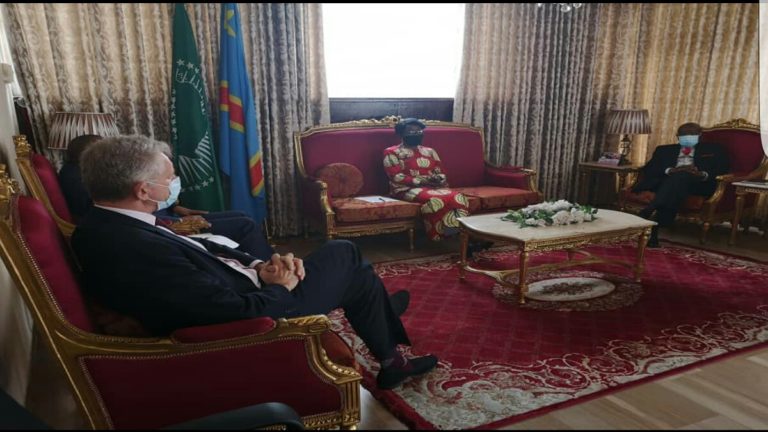 Jean-Marc Châtaigner et Marie Tumba