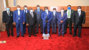 les groupes parlementaires du FCC)