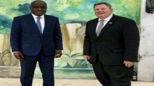 Mike Hammer échange avec Martin Fayulu