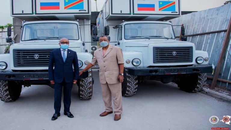 Le gouvernement russe offre deux laboratoires mobiles à la RDC