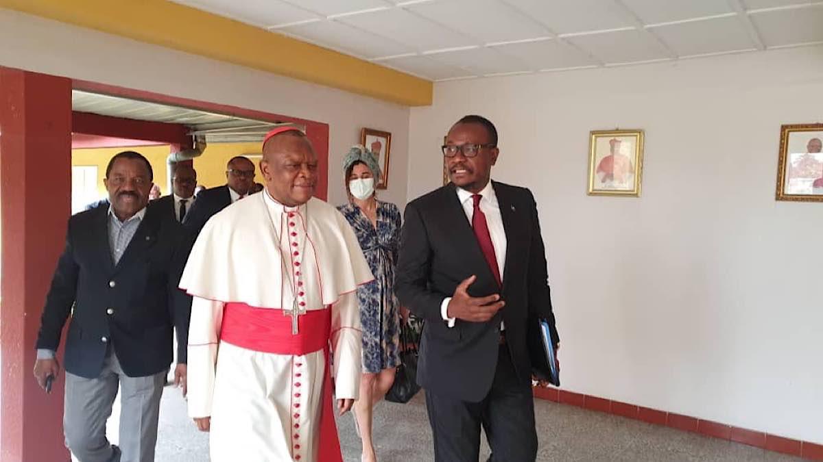 RDC : Le G13 a échangé avec le cardinal Fridolin Ambongo 1 RDC : Le G13 a échangé avec le cardinal Fridolin Ambongo